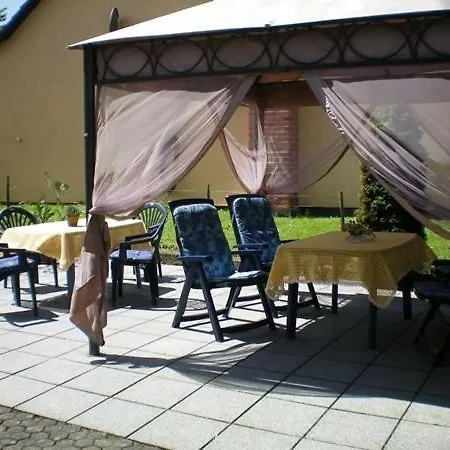 Penzion Mosel-gastehaus Kirch Ernst